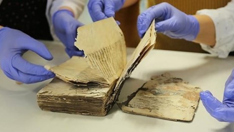 Tarihi eserler kitap restoratörlerinin elinde hayat buluyor