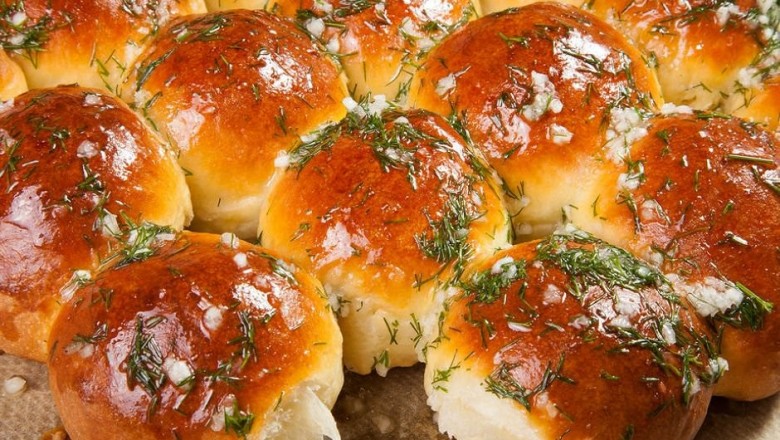 Puf Puf: Mayalı Poğaça Tarifi