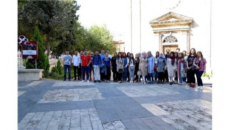  Üniversite Öğrencilerinden Gaziantep'e Anlamlı Gezi