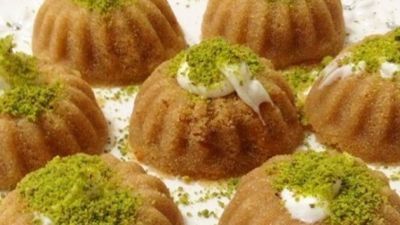 Tane Tane Dökülür: İrmik Helvası Tarifi