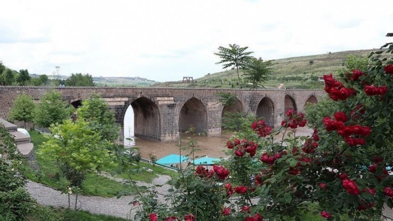 Turizmde kabuğunu kıran Diyarbakır'a "Altın Elma" ödülü