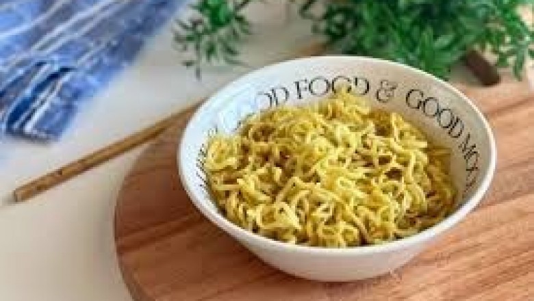 Hızlı Hazırlanıyor, Yavaş Yavaş Zarar Veriyor: Noodle’ın Sağlığa Etkileri